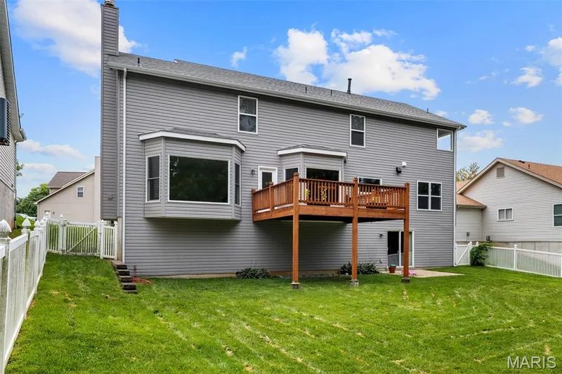 4185 Stonecroft Drive, St Charles, MO 63304 — listing photo 35 of 38