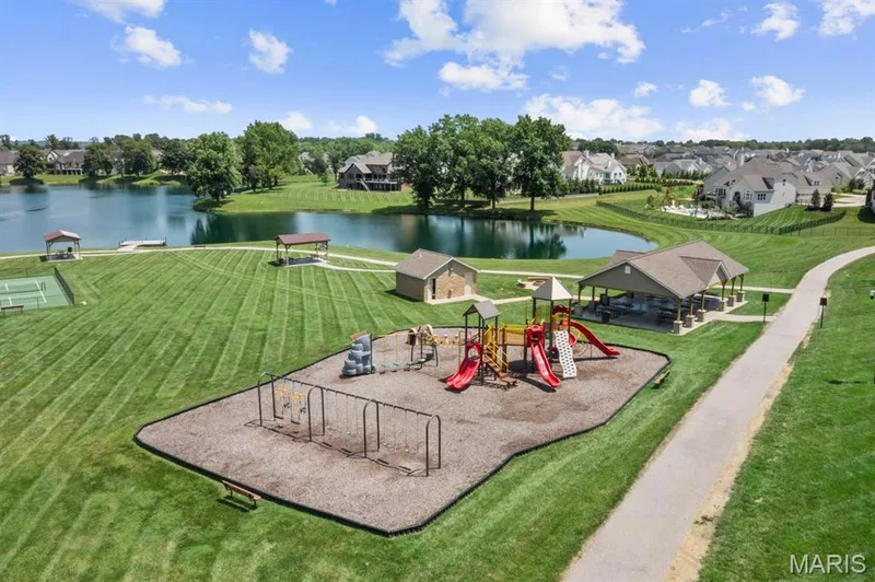 16936 Lake Meadow, Chesterfield, MO 63005 — listing photo 30 of 32
