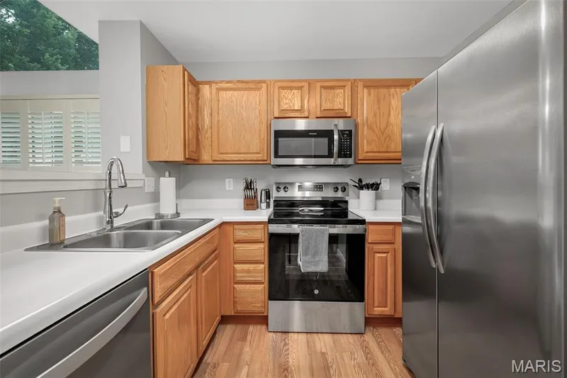 605 Timber Creek Trail, O'Fallon, MO 63368 — listing photo 4 of 29