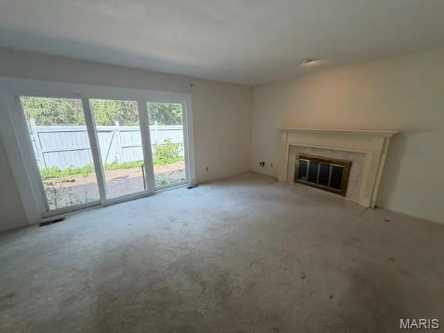 16323 Bellingham Drive, Chesterfield, MO 63017 — listing photo 14 of 32