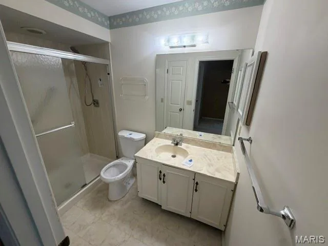 16323 Bellingham Drive, Chesterfield, MO 63017 — listing photo 22 of 32