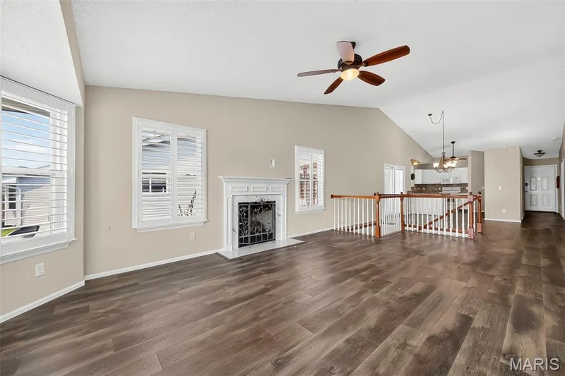 36 Lienemann Court, St Peters, MO 63303 — listing photo 4 of 35
