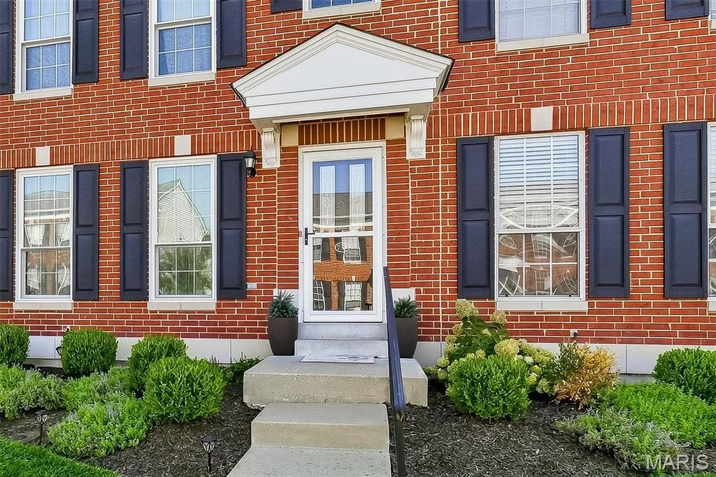 744 Hyde Drive, O'Fallon, MO 63366 — listing photo 1 of 35