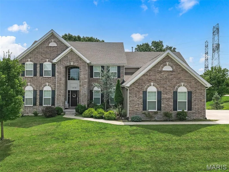 1316 Homestead Heights Drive, Wildwood, MO — listing photo 1