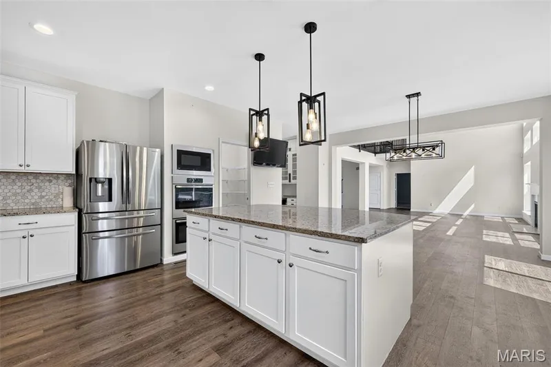 1316 Homestead Heights Drive, Wildwood, MO 63005 — listing photo 4 of 63