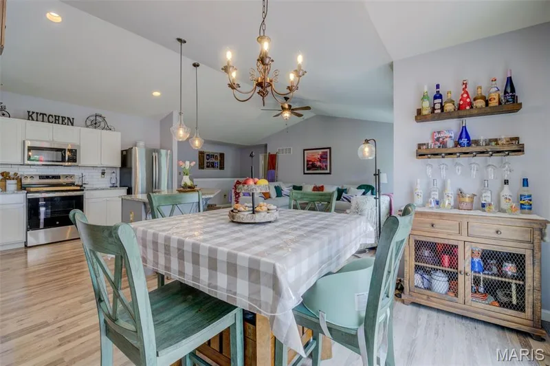 418 Dusty Brook Drive, O'Fallon, MO 63366 — listing photo 17 of 44