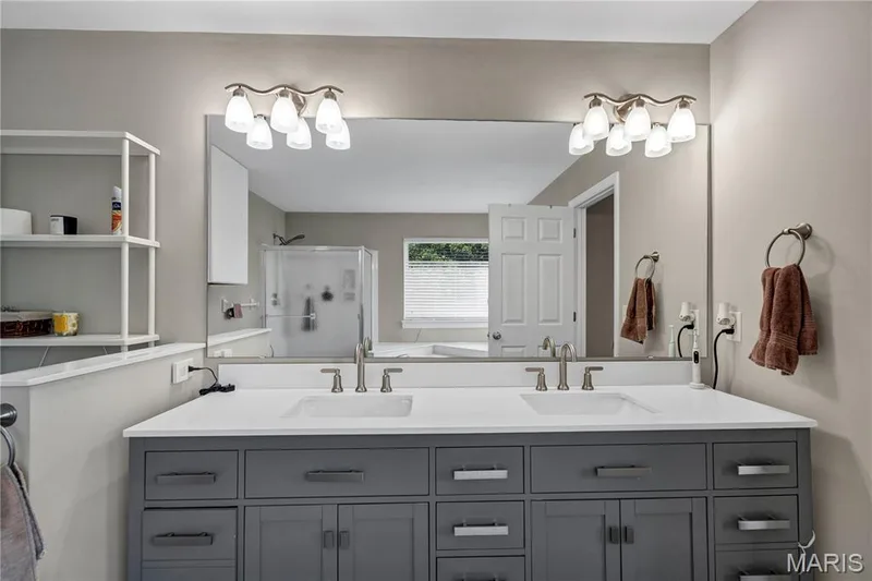611 Knollshire Way, Dardenne Prairie, MO 63368 — listing photo 23 of 49