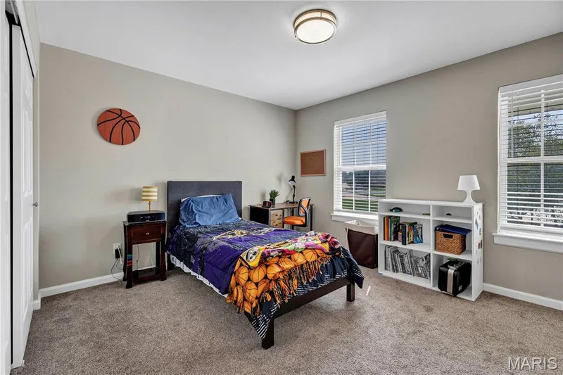 Bedroom 2 - shares Jack ‘n Jill Bath — 611 Knollshire Way, Dardenne Prairie, MO 63368