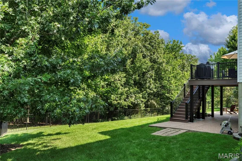 Beautiful Fenced Yard — 611 Knollshire Way, Dardenne Prairie, MO 63368