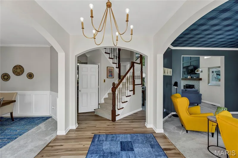 611 Knollshire Way, Dardenne Prairie, MO 63368 — listing photo 5 of 49