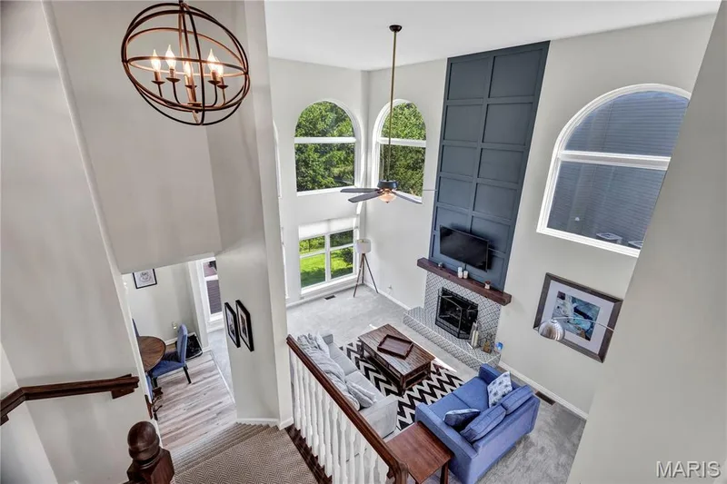 611 Knollshire Way, Dardenne Prairie, MO 63368 — listing photo 10 of 49