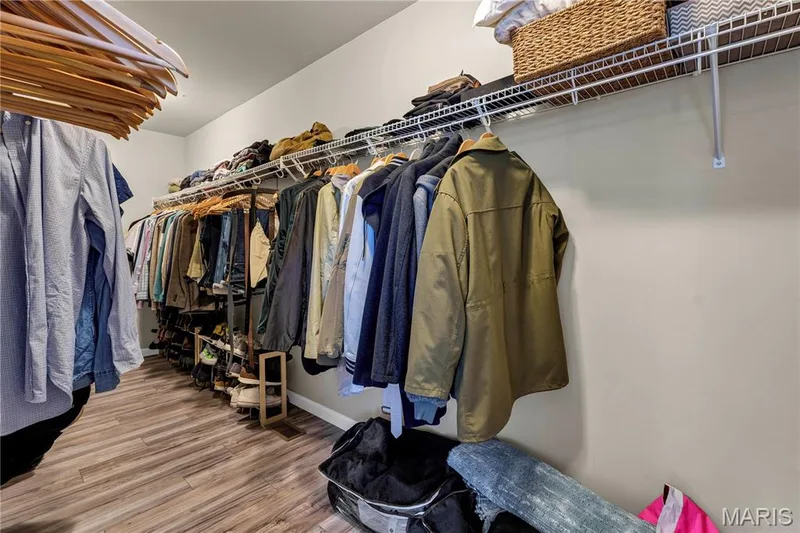Expansive Walk-in closet — 611 Knollshire Way, Dardenne Prairie, MO 63368