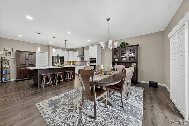 219 Mason Glen Drive, Lake St. Louis, MO 63367 — listing photo 13 of 56