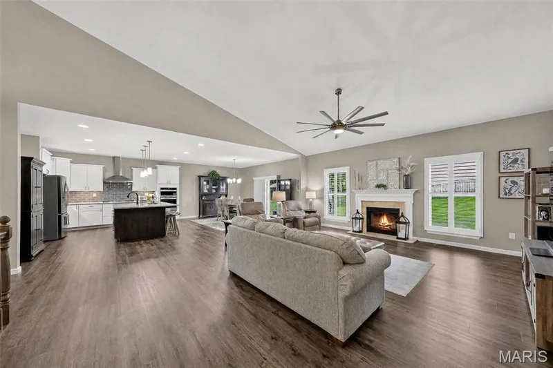219 Mason Glen Drive, Lake St. Louis, MO 63367 — listing photo 17 of 56