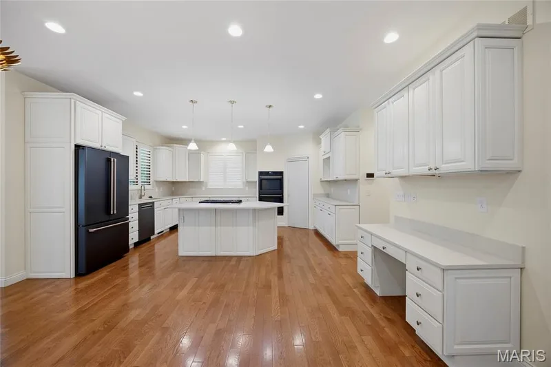 428 Fort Saratoga, St Charles, MO 63303 — listing photo 10 of 38