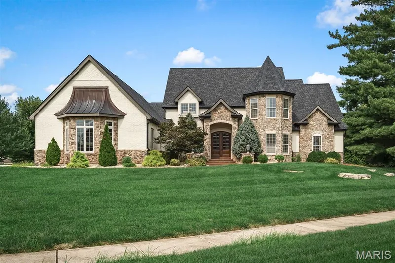 107 Place De Yeager, Lake St. Louis, MO 63367 — listing photo 3 of 73