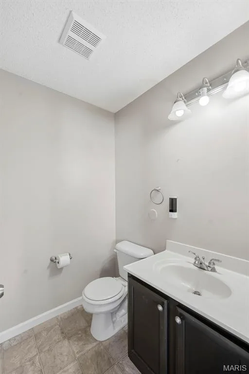 Main floor powder room — 15 Tyler Court #2101A, Wentzville, MO 63385