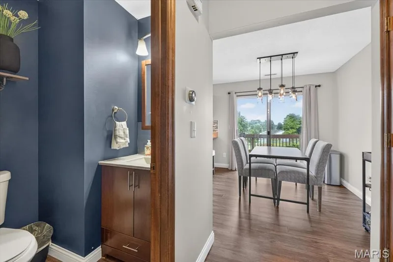 1383 Forest Creek Drive #5, St Charles, MO 63303 — listing photo 12 of 39