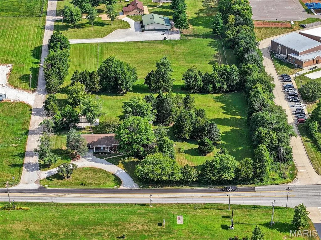 451 E Highway N, Wentzville, MO 63385 — listing photo 1 of 53