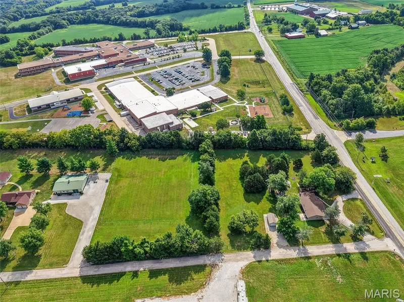 451 E Highway N, Wentzville, MO 63385 — listing photo 5 of 53