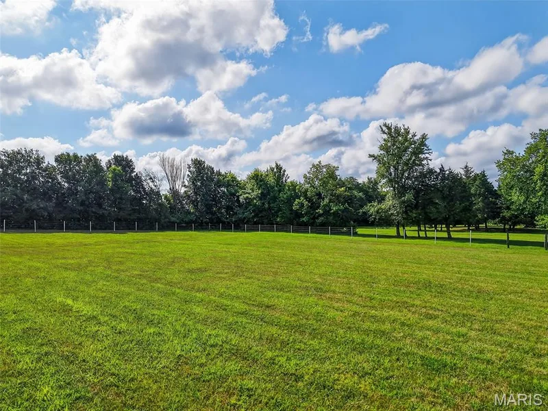 451 E Highway N, Wentzville, MO 63385 — listing photo 6 of 53