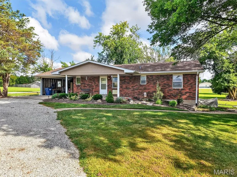 451 E Highway N, Wentzville, MO 63385 — listing photo 7 of 53