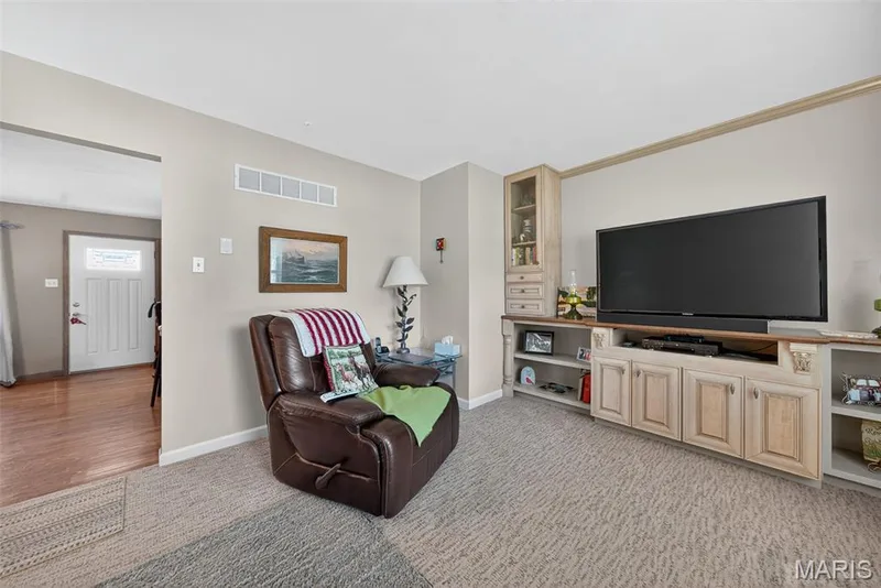 451 E Highway N, Wentzville, MO 63385 — listing photo 9 of 53