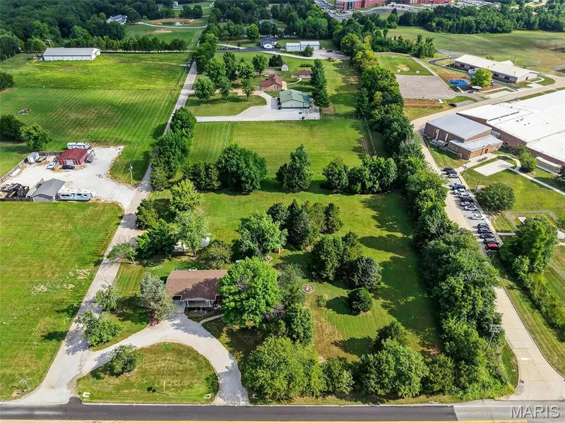 451 E Highway N, Wentzville, MO 63385 — listing photo 47 of 53