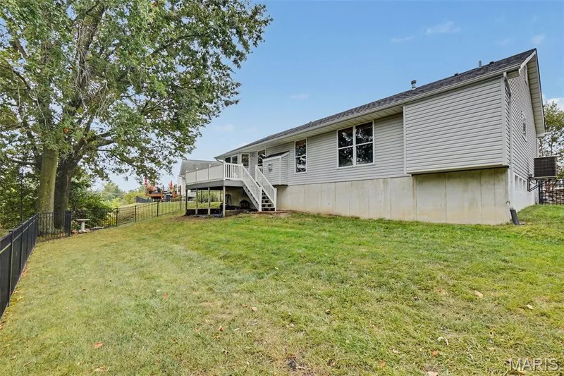 7523 Cinnamon Teal Drive, O'Fallon, MO 63368 — listing photo 35 of 42