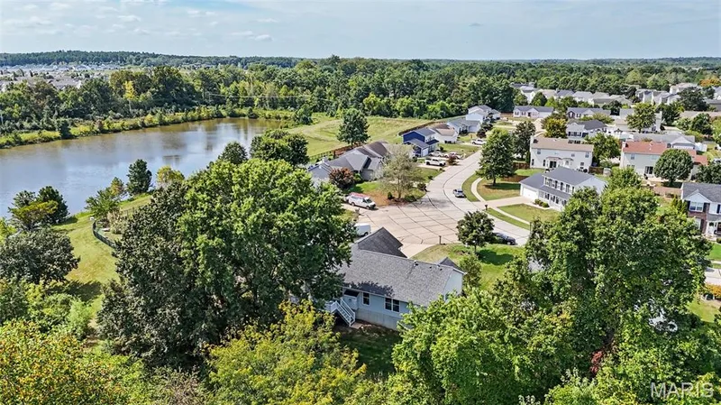 7523 Cinnamon Teal Drive, O'Fallon, MO 63368 — listing photo 33 of 42