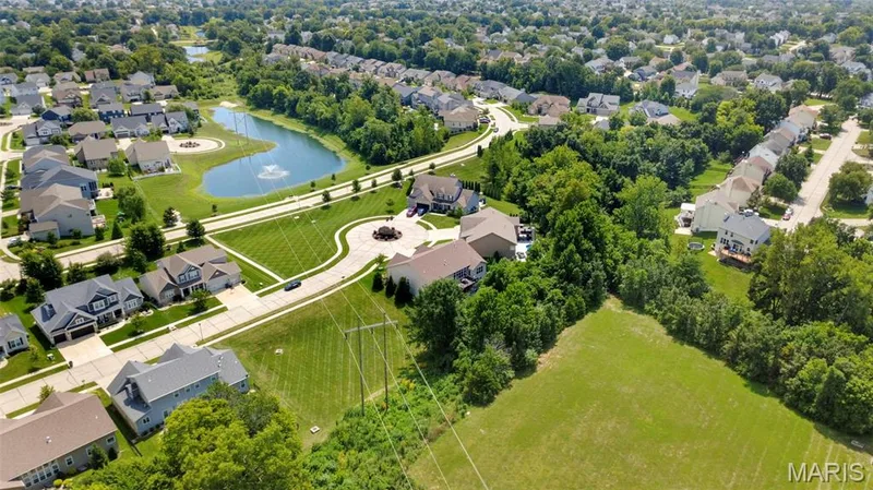 787 Wilbie Court, O'Fallon, MO 63368 — listing photo 3 of 52