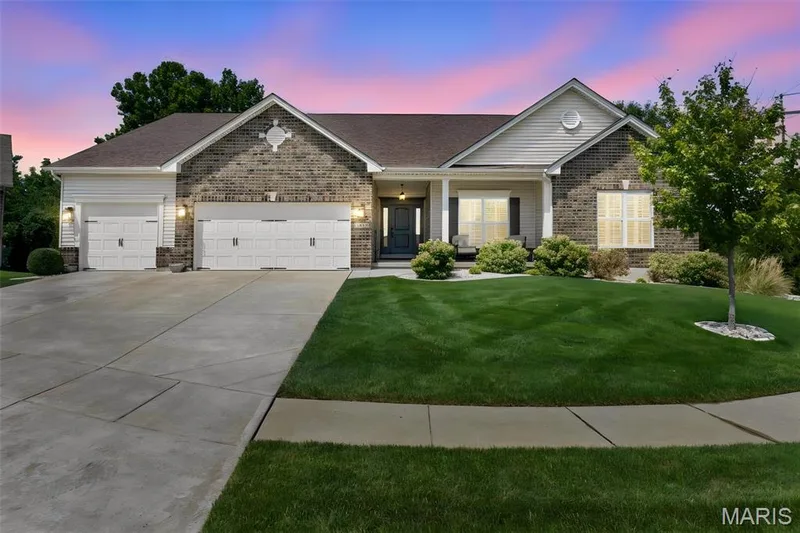 787 Wilbie Court, O'Fallon, MO 63368 — listing photo 5 of 52