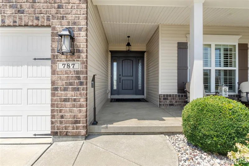 787 Wilbie Court, O'Fallon, MO 63368 — listing photo 9 of 52