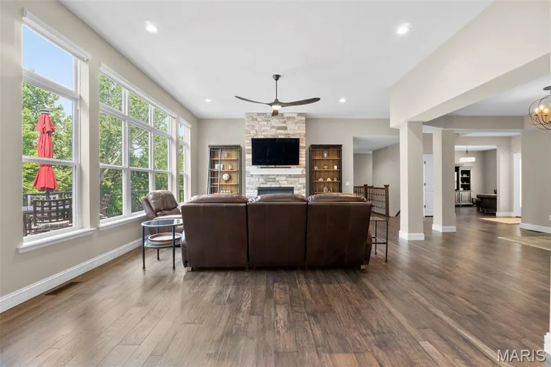787 Wilbie Court, O'Fallon, MO 63368 — listing photo 15 of 52