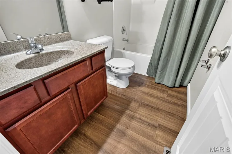 141 Katie Lynn Court, Wentzville, MO 63385 — listing photo 12 of 51