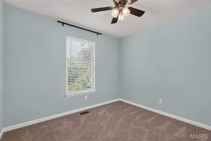 141 Katie Lynn Court, Wentzville, MO 63385 — listing photo 13 of 51