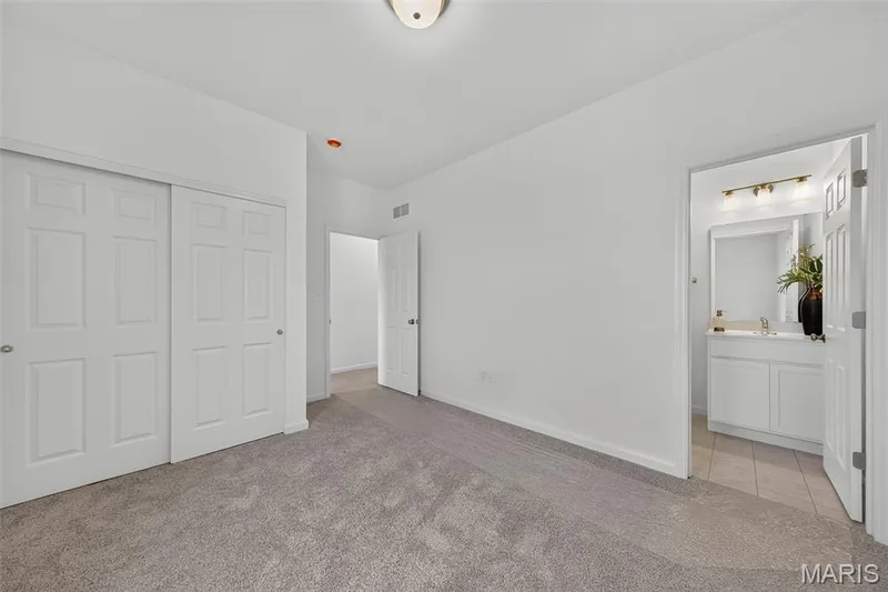 4204 Marais Temps Clair Drive, St Charles, MO 63301 — listing photo 44 of 70