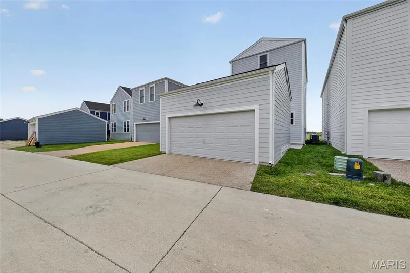4204 Marais Temps Clair Drive, St Charles, MO 63301 — listing photo 64 of 70
