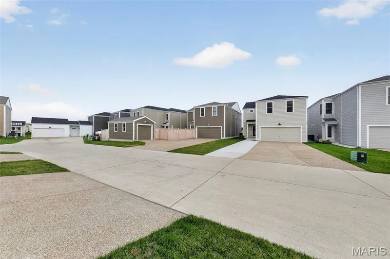 4204 Marais Temps Clair Drive, St Charles, MO 63301 — listing photo 67 of 70