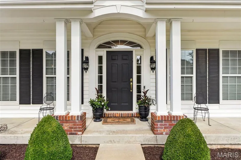 14748 Thornhill Terrace Drive, Chesterfield, MO 63017 — listing photo 2 of 42