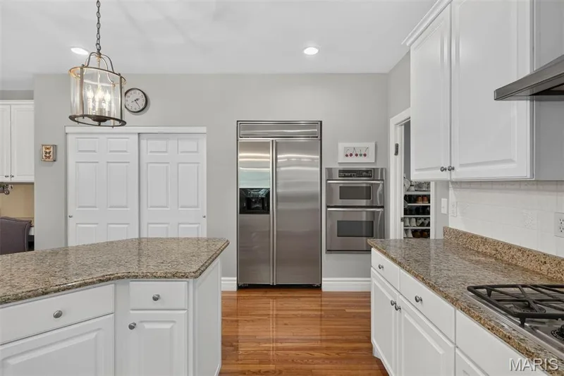 14748 Thornhill Terrace Drive, Chesterfield, MO 63017 — listing photo 25 of 42