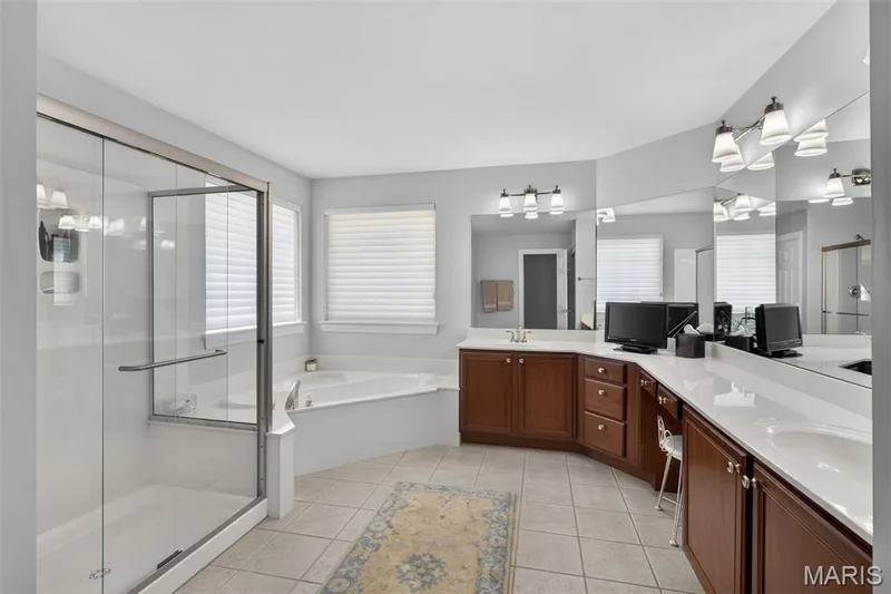 14748 Thornhill Terrace Drive, Chesterfield, MO 63017 — listing photo 30 of 42
