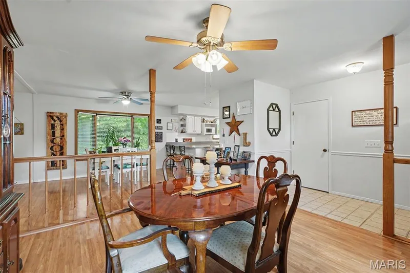149 Hunters Ridge, St Charles, MO 63301 — listing photo 7 of 35