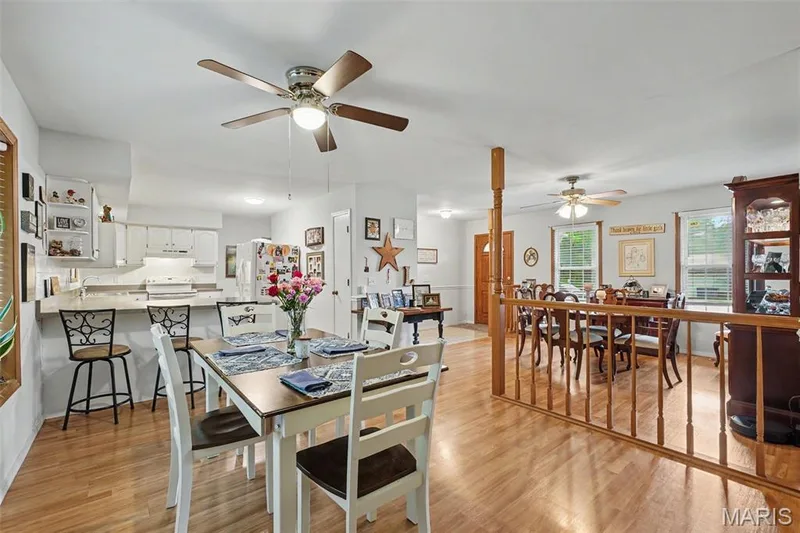 149 Hunters Ridge, St Charles, MO 63301 — listing photo 10 of 35
