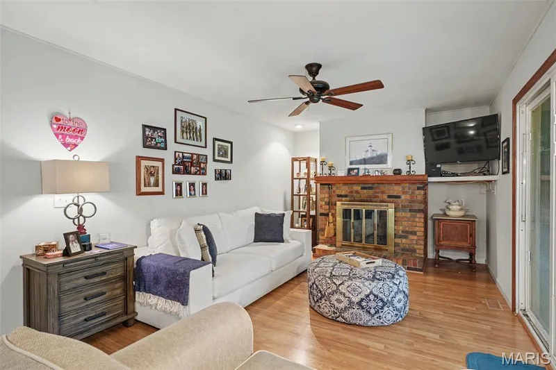 149 Hunters Ridge, St Charles, MO 63301 — listing photo 15 of 35