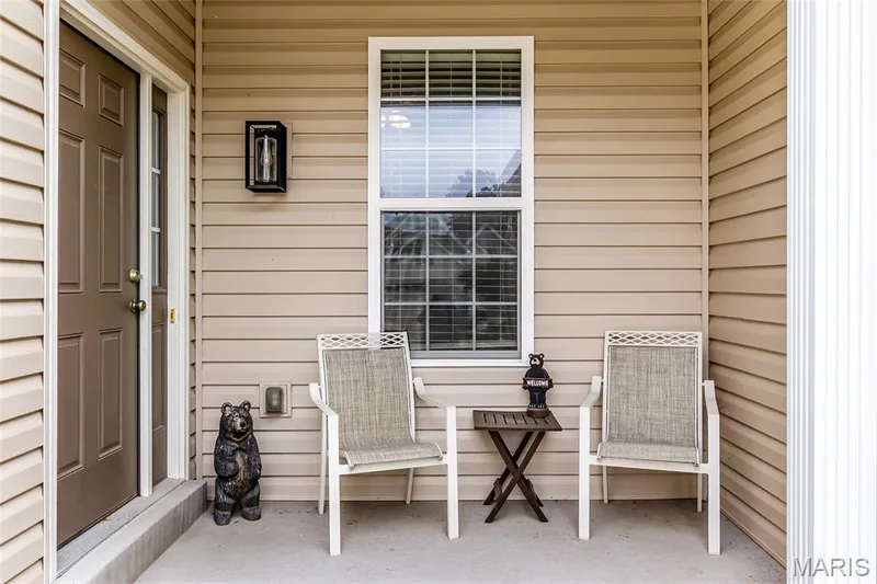 The entry porch — 10 Thoreau Court, O'Fallon, MO 63366