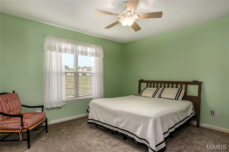 10 Thoreau Court, O'Fallon, MO 63366 — listing photo 13 of 24