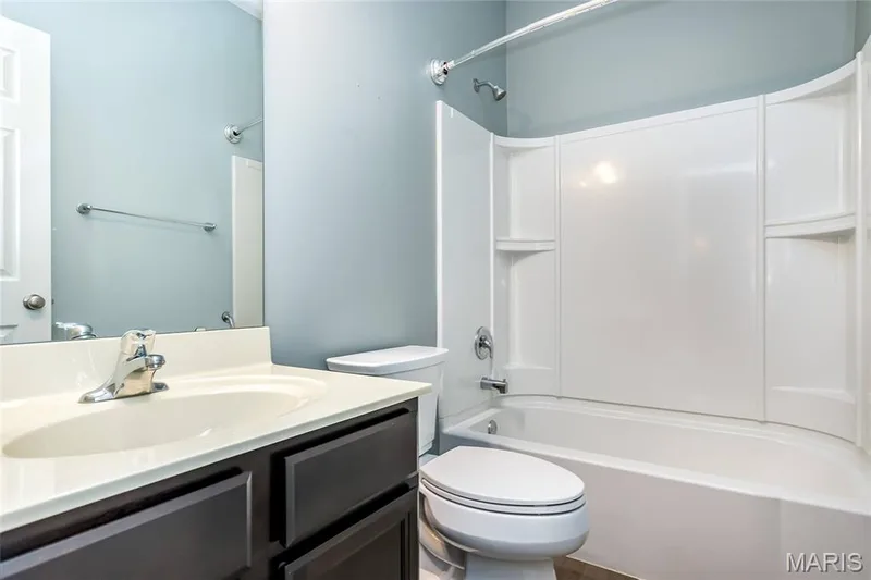 10 Thoreau Court, O'Fallon, MO 63366 — listing photo 18 of 24