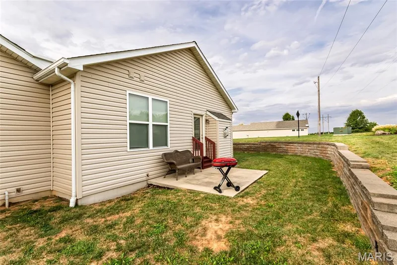 10 Thoreau Court, O'Fallon, MO 63366 — listing photo 20 of 24