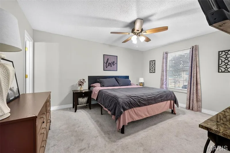 42 Bridgeport Drive, St Charles, MO 63304 — listing photo 14 of 30